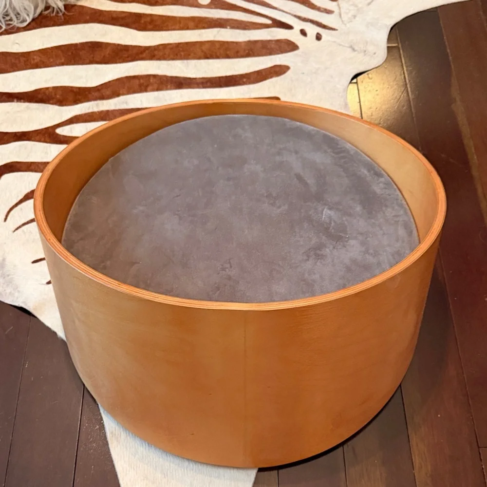 Modern Round Wooden dog bed with Cushion